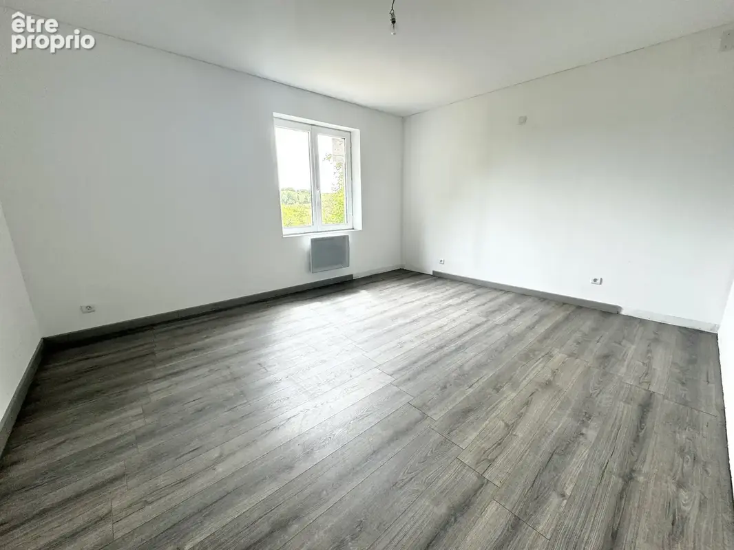 Maison individuelle à finir - 3P - 70m2 - 2 chambres et 21ares de terrain arboré ! - photo 3