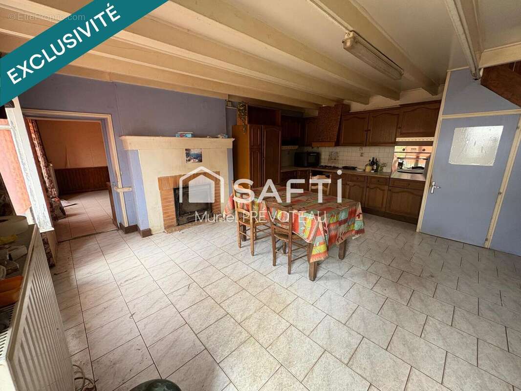 Maison 92 m² à Maire-Levescault  - photo 4