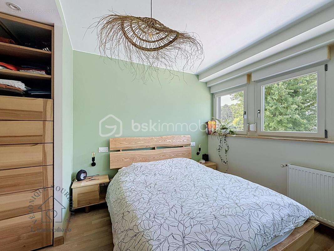 Spacieux duplex d'exception à SAVERNE – Dépendances, Jardin, Parkings & Garages - photo 19