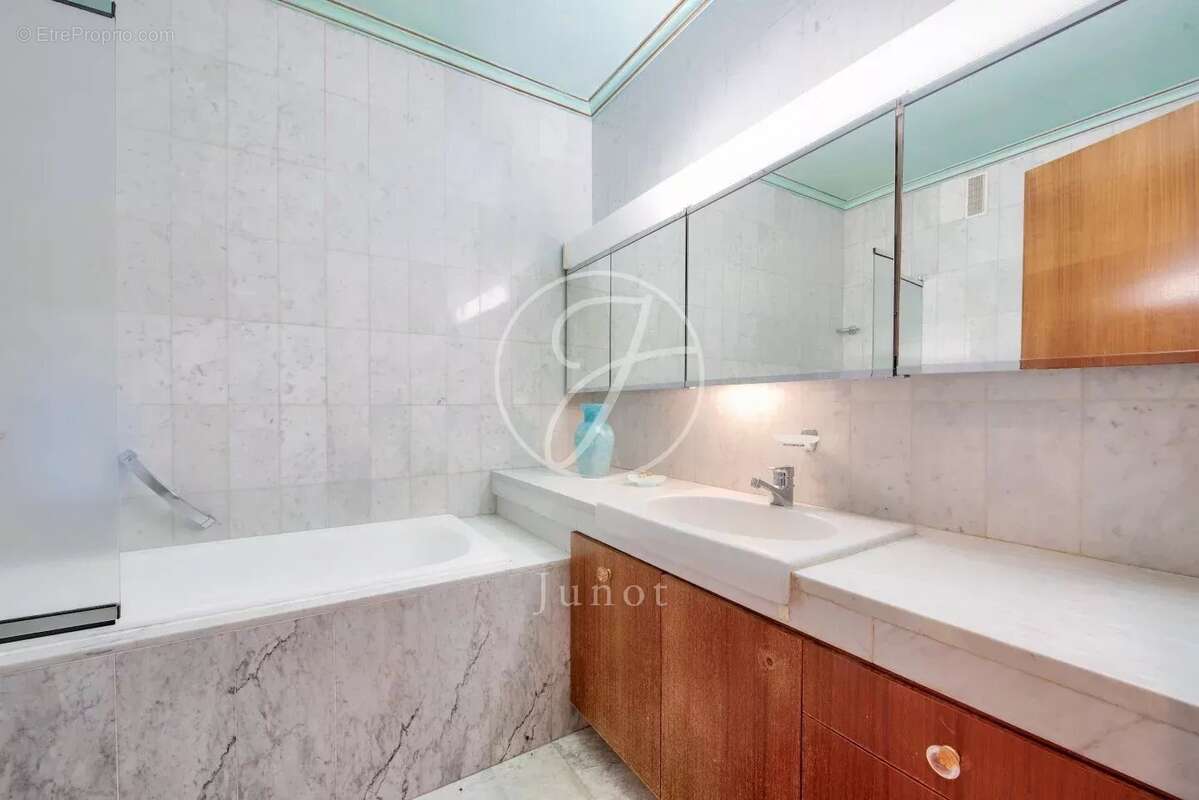 Appartement à SAINT-CLOUD