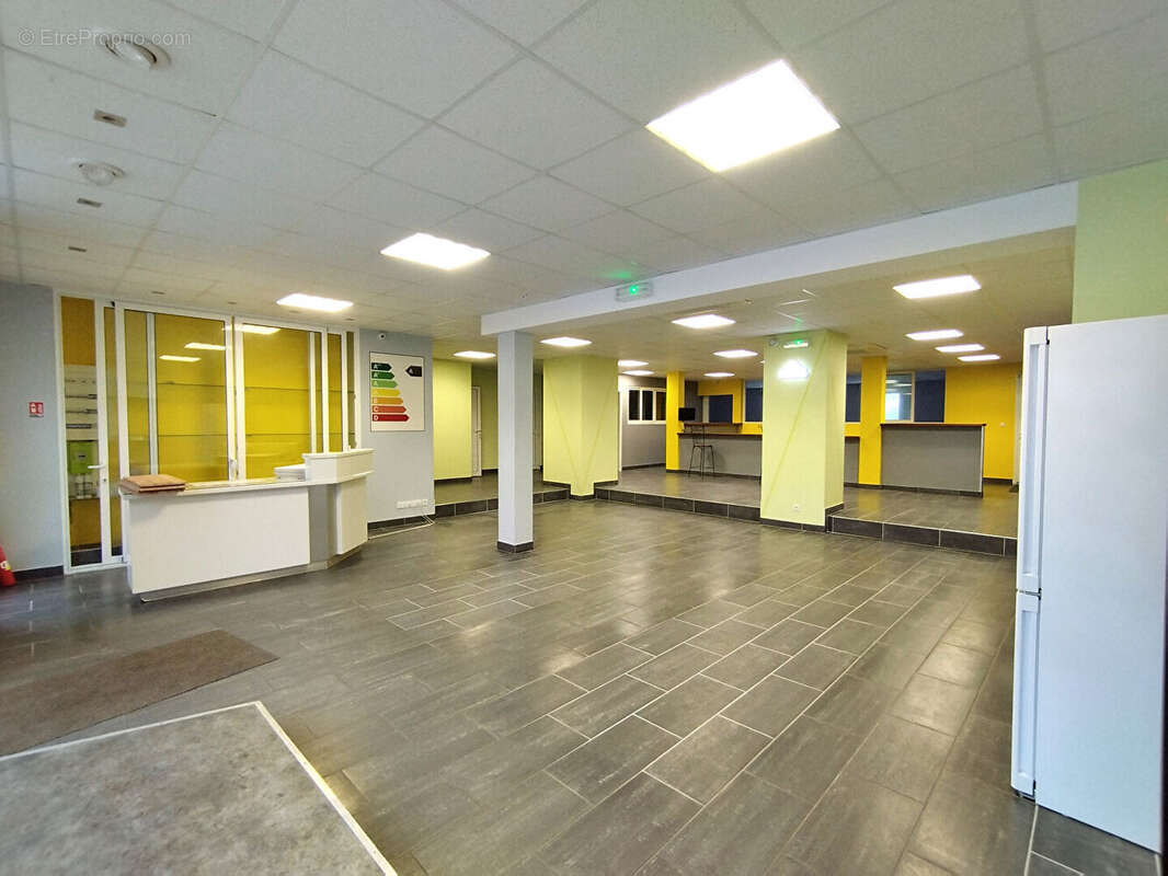 Commerce à SAINT-PIERRE-DES-CORPS