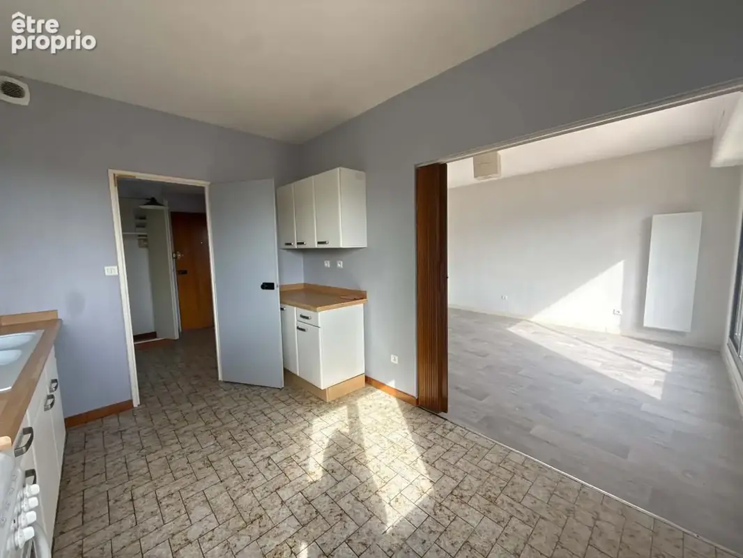 Appartement 57 m² à Charleville-Mezieres  - photo 4