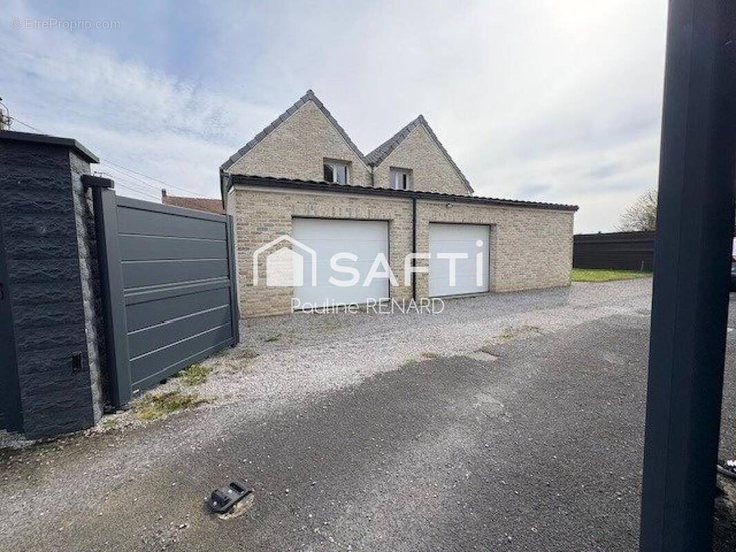 Photo 1 - Maison à ROEULX