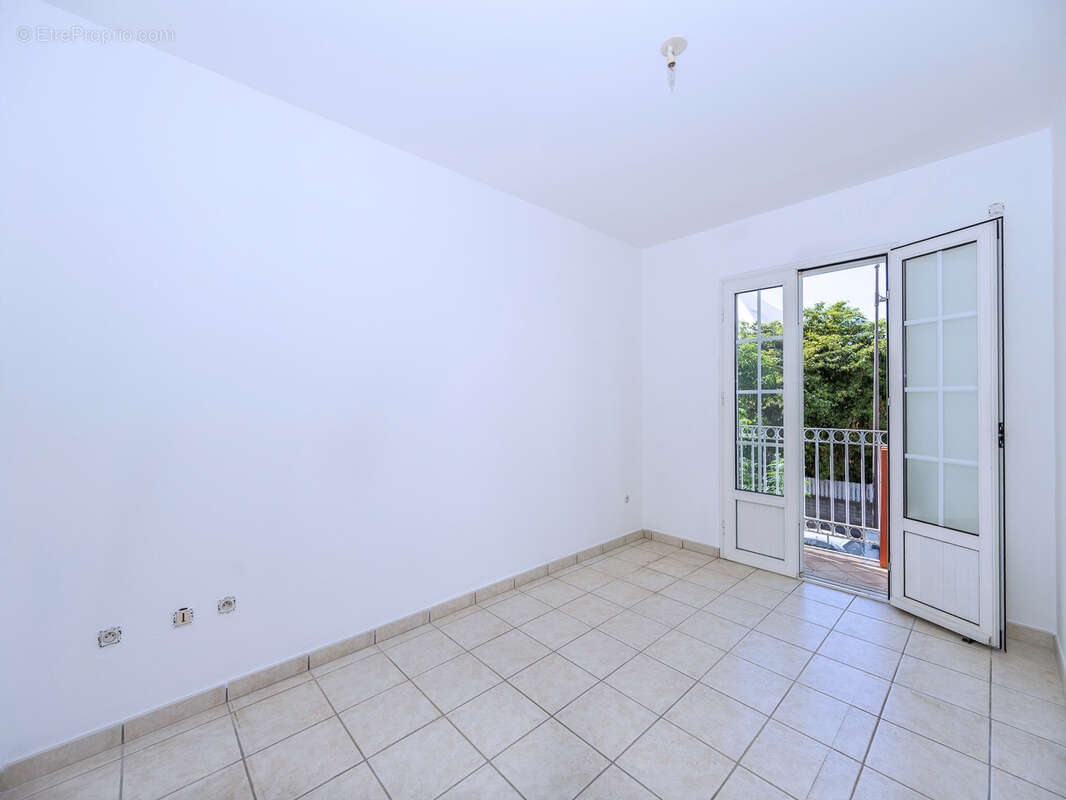 Appartement à SAINT-DENIS