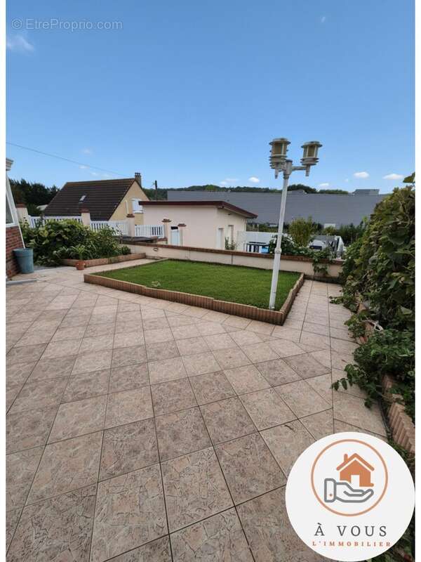 Maison à MONTIVILLIERS