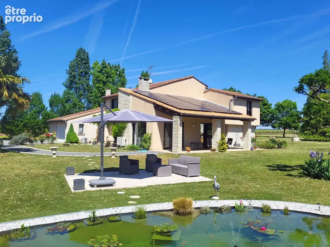 Maison à JARNAC