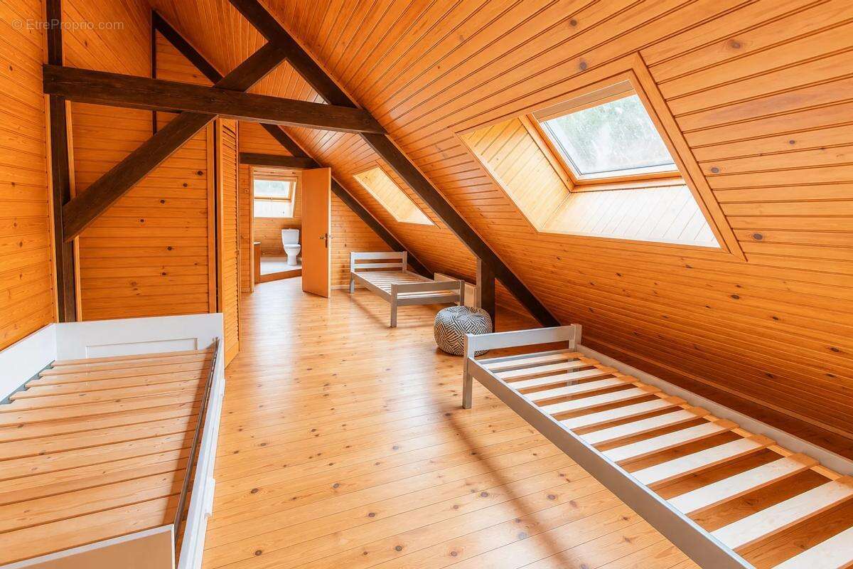 Maison de 14 pièces de 510 m² à Verdelot - photo 4