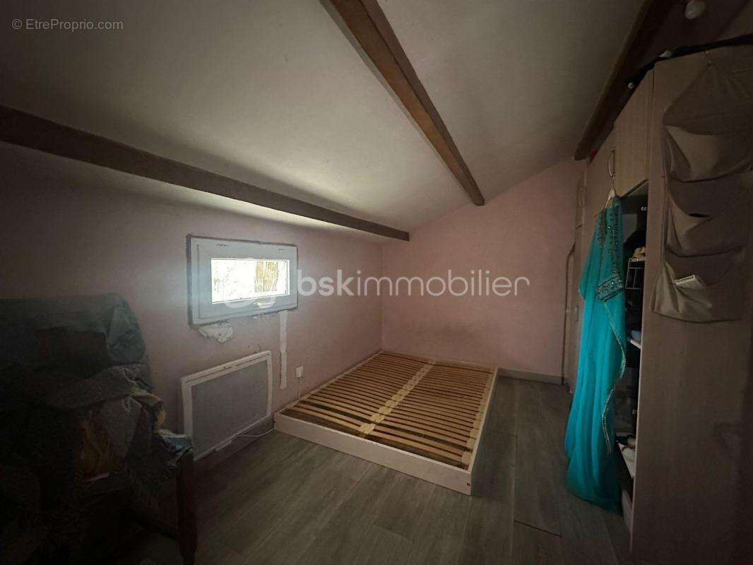 Maison à VARENNES-SUR-SEINE