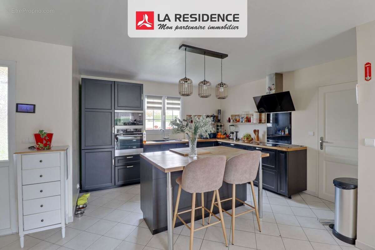 Maison à CHATEAU-SUR-EPTE