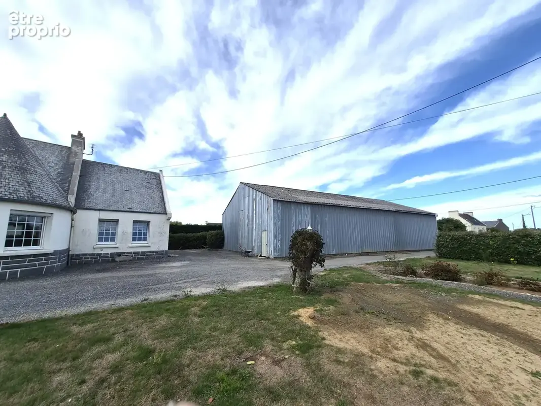 SIBIRIL   Maison traditionnelle sur terrain de 1 700 m2 - photo 4