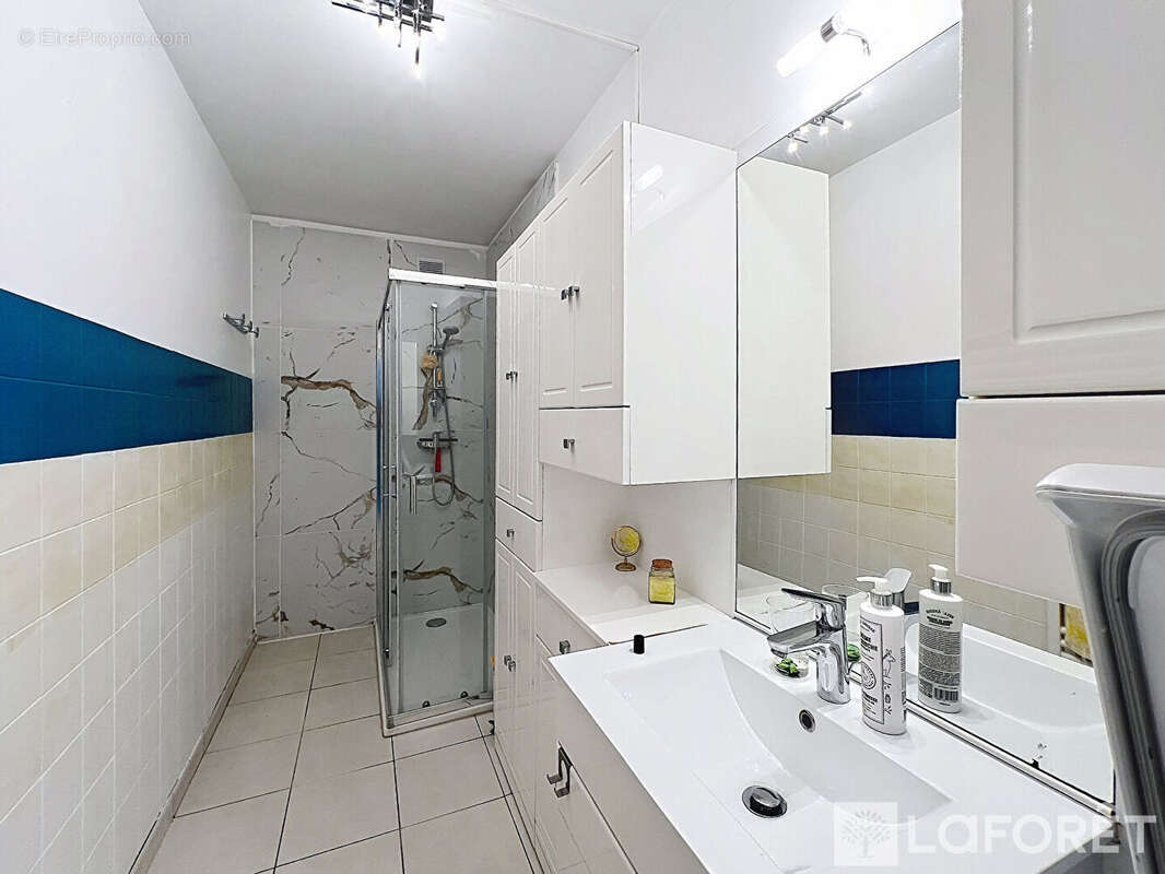 Appartement à ROQUEBRUNE-CAP-MARTIN