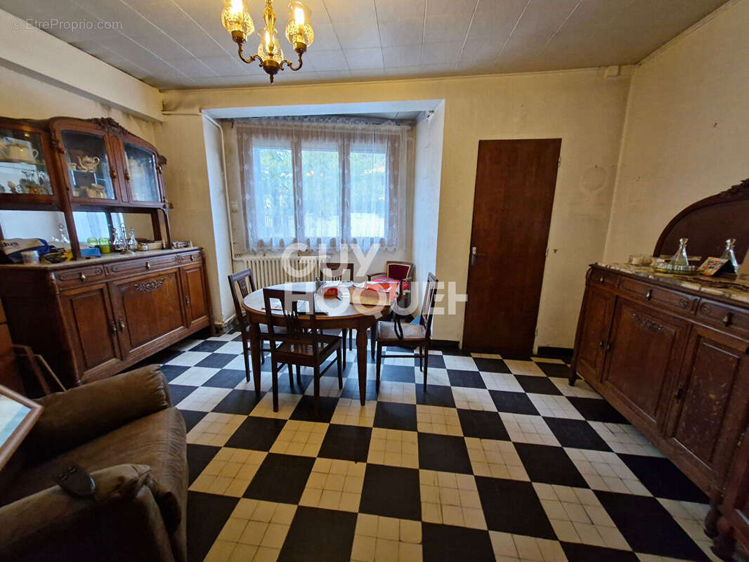 Maison à FONTENAY-SOUS-BOIS