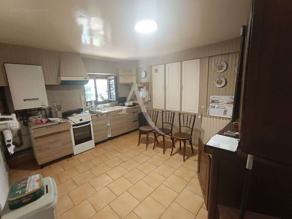 EN VENTE - GARCHIZY -  Maison individuelle 3  chambres terrain - photo 4
