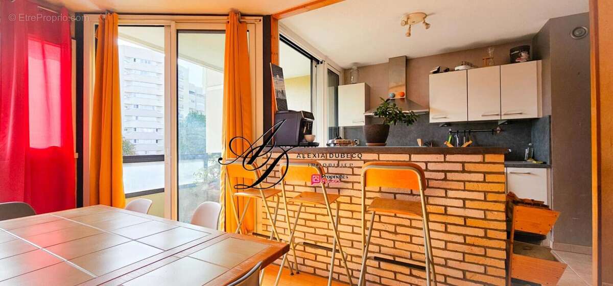 Appartement 3 pièces de 67,14 m2 avec vue dégagée, box et stationnement  Champs-sur-Marne - photo 2