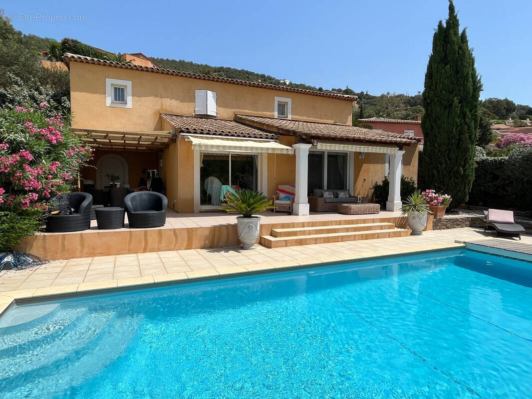 Maison à LA LONDE-LES-MAURES