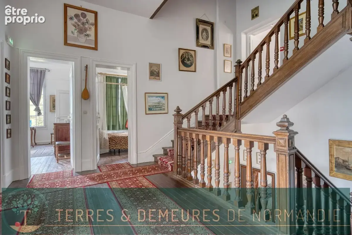 Domaine historique en normandie  château xviie & dépendances  4,5 hectares - photo 15