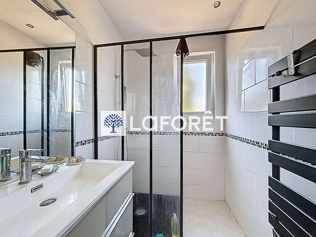 Maison à VILLARS-LES-DOMBES