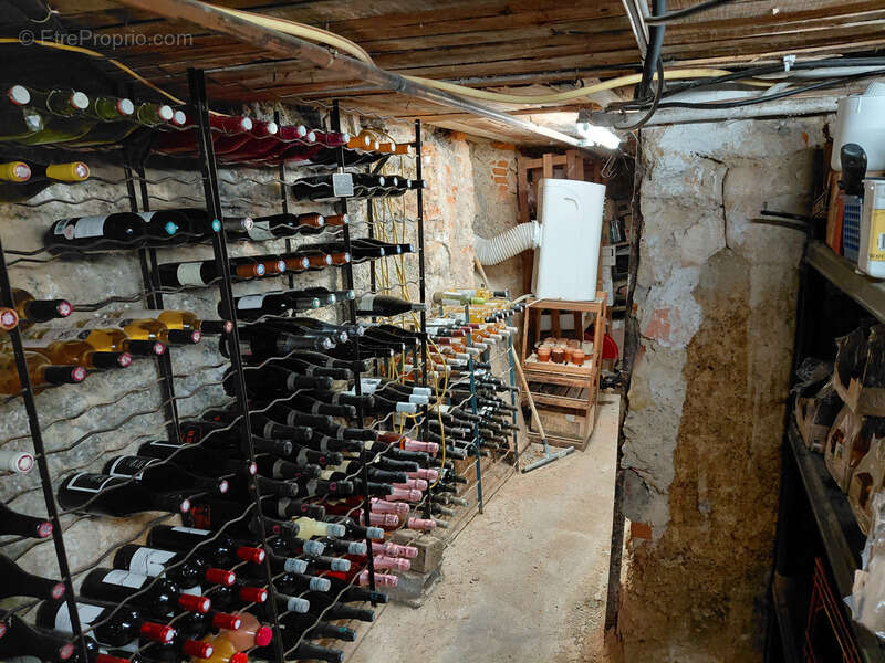 Fonds de commerce et murs à vendre MIRANDE (32) - Hôtel-Restaurant avec parking et logement de fonction - photo 24