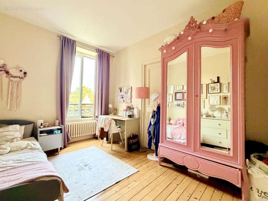 COUP DE CŒUR ASSURÉ – Élégante maison de caractère aux volumes exceptionnels avec jardin - photo 10