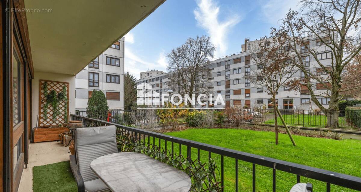 Appartement à CHATENAY-MALABRY