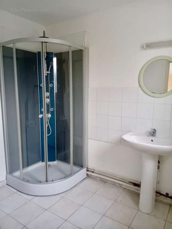 Maison à VANDRIMARE