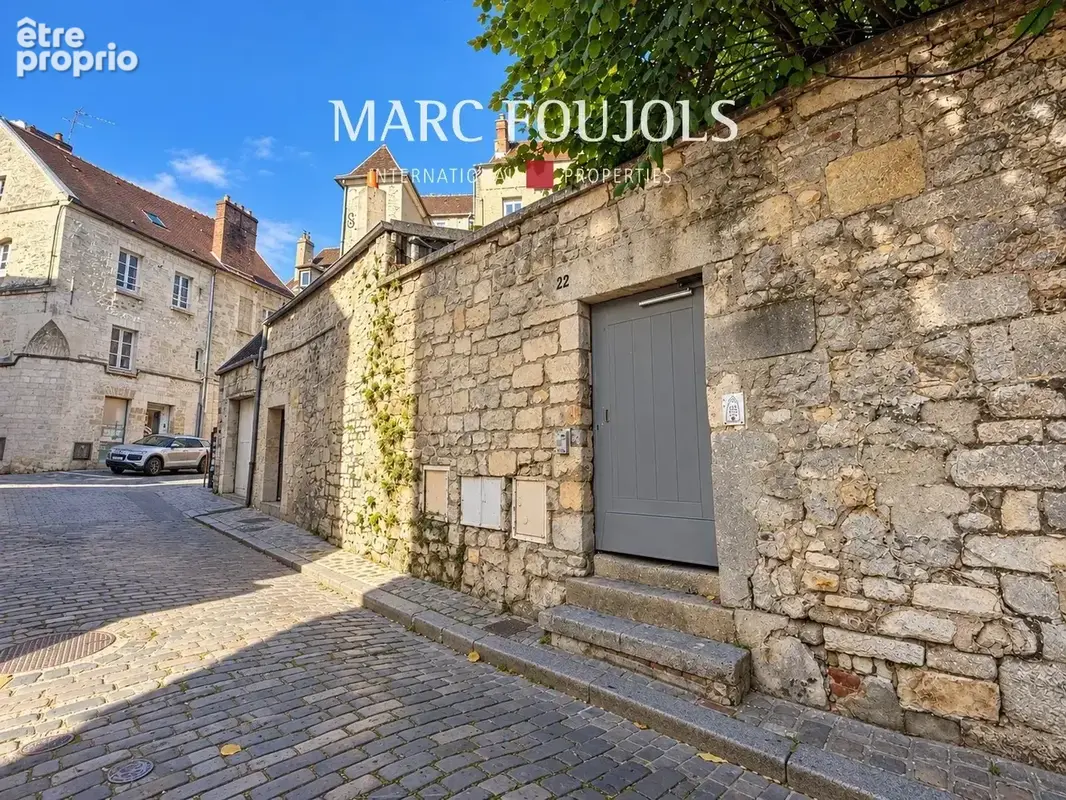 T2 centre historique Senlis - photo 1