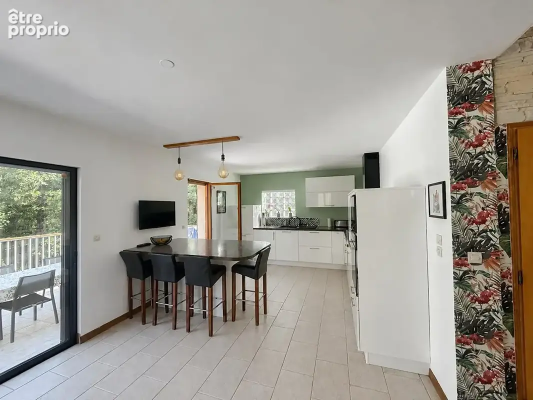 Maison Familiale de 164 m2 à Condé en plein coeur de la nature - photo 2