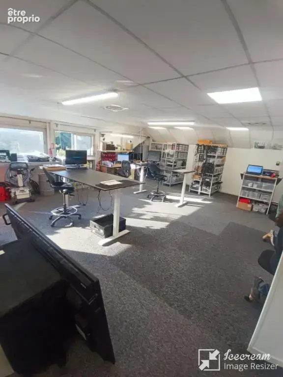 Vallauris, spécialisée dans l’électronique, société de réparation, portable et tablette, affaire en pleine ess - photo 2