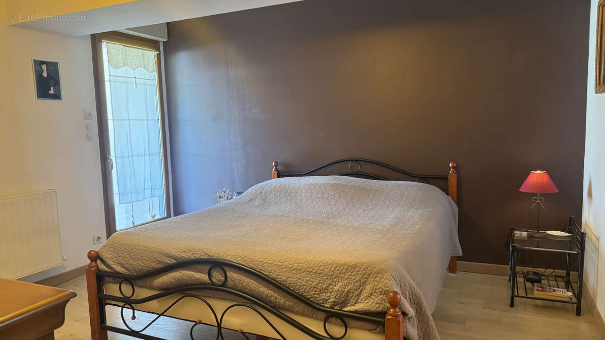 Maison à CHALON-SUR-SAONE