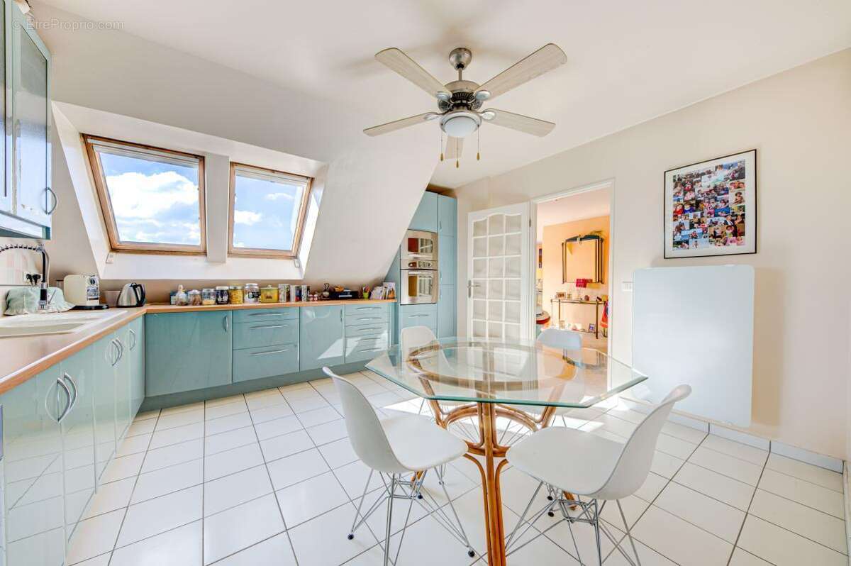 Appartement à ASNIERES-SUR-SEINE