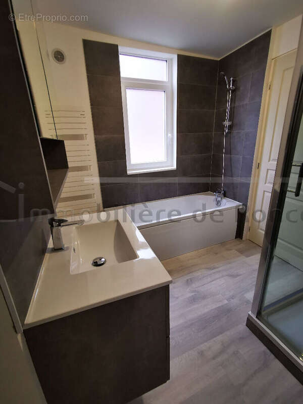 Roncq centre bourg 95 m² ! - photo 10