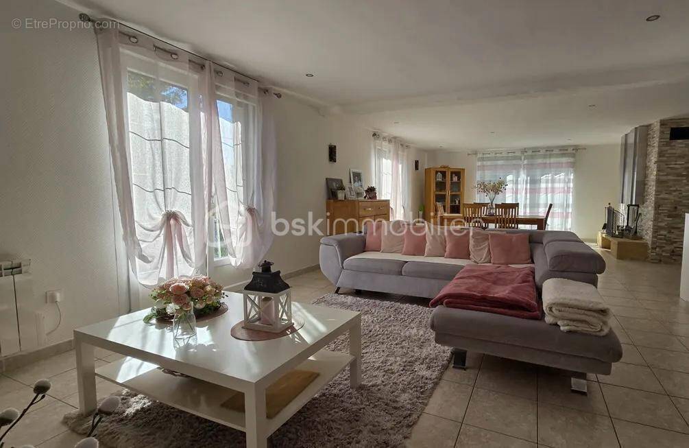 Maison à VITRY-EN-PERTHOIS