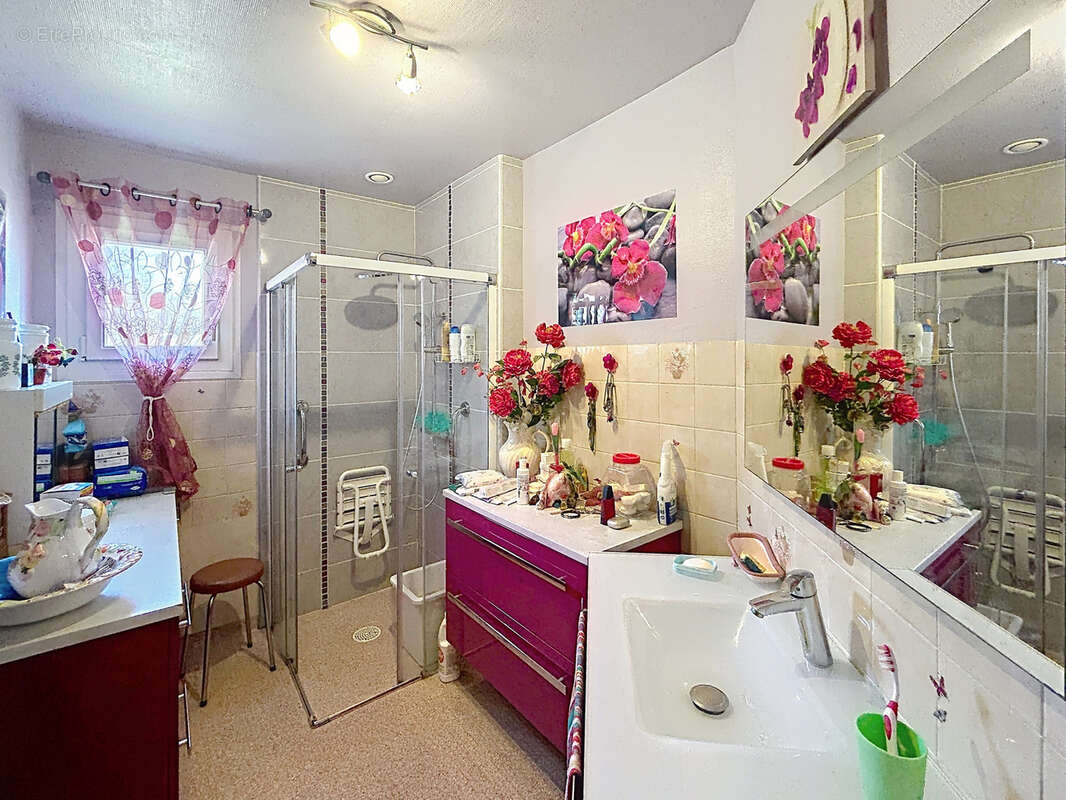 Maison à CHAUVONCOURT