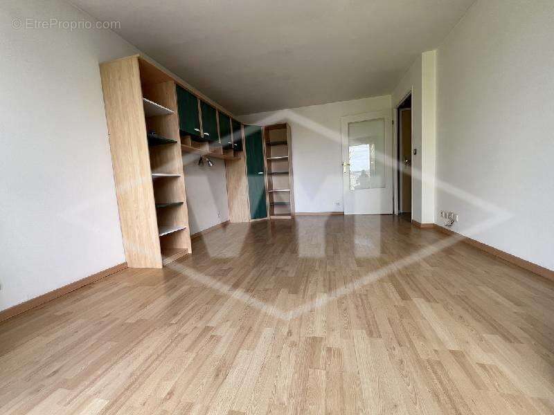 Appartement à LIEUSAINT