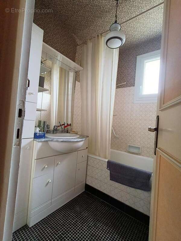 Photo 7 - Maison à LANDIVISIAU