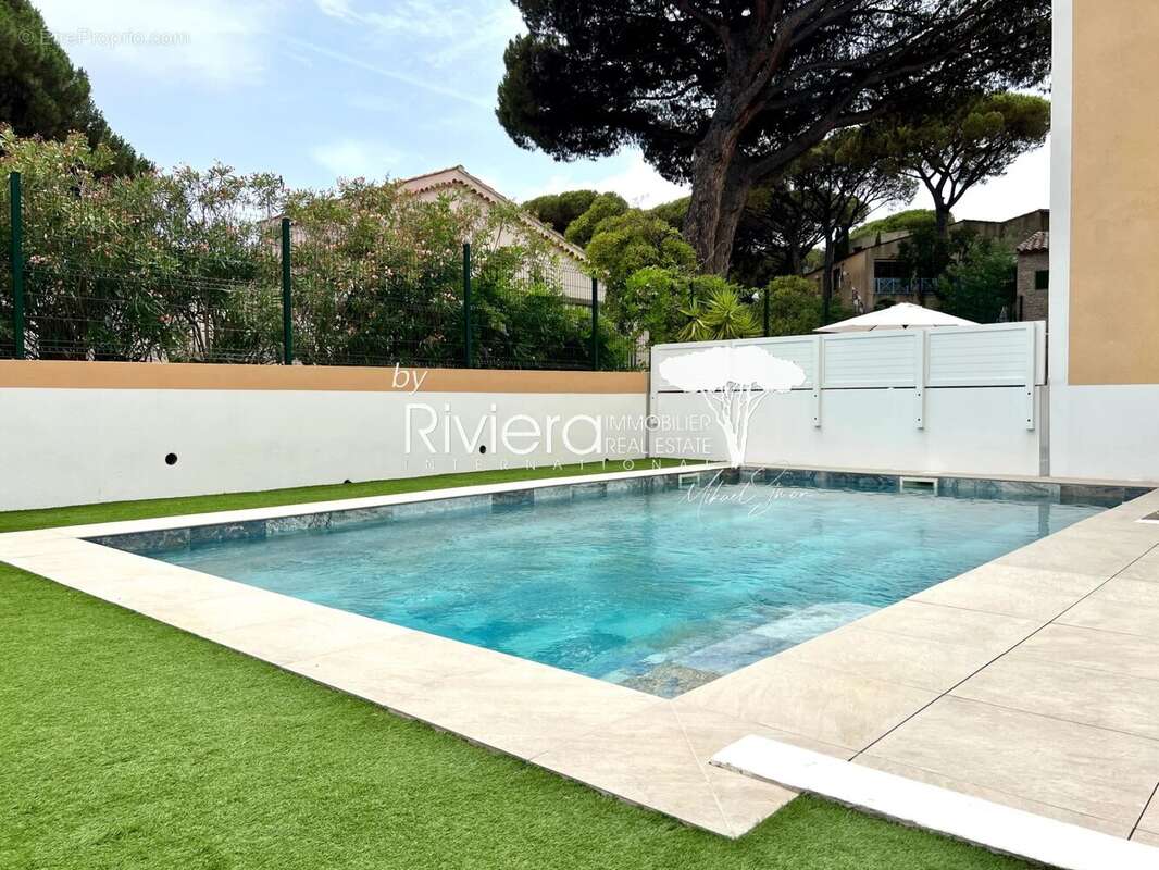 T2/3 en rdj avec piscine et double parking s/sol ! - photo 5