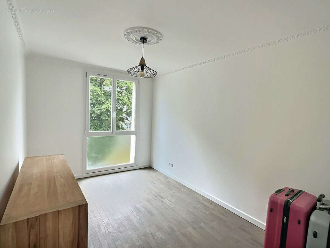 Appartement à IVRY-SUR-SEINE