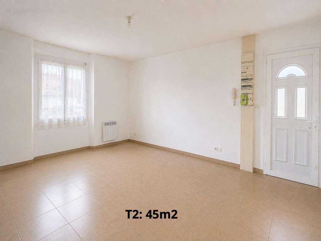 Appartement 306 m² à Orleans  - photo 3