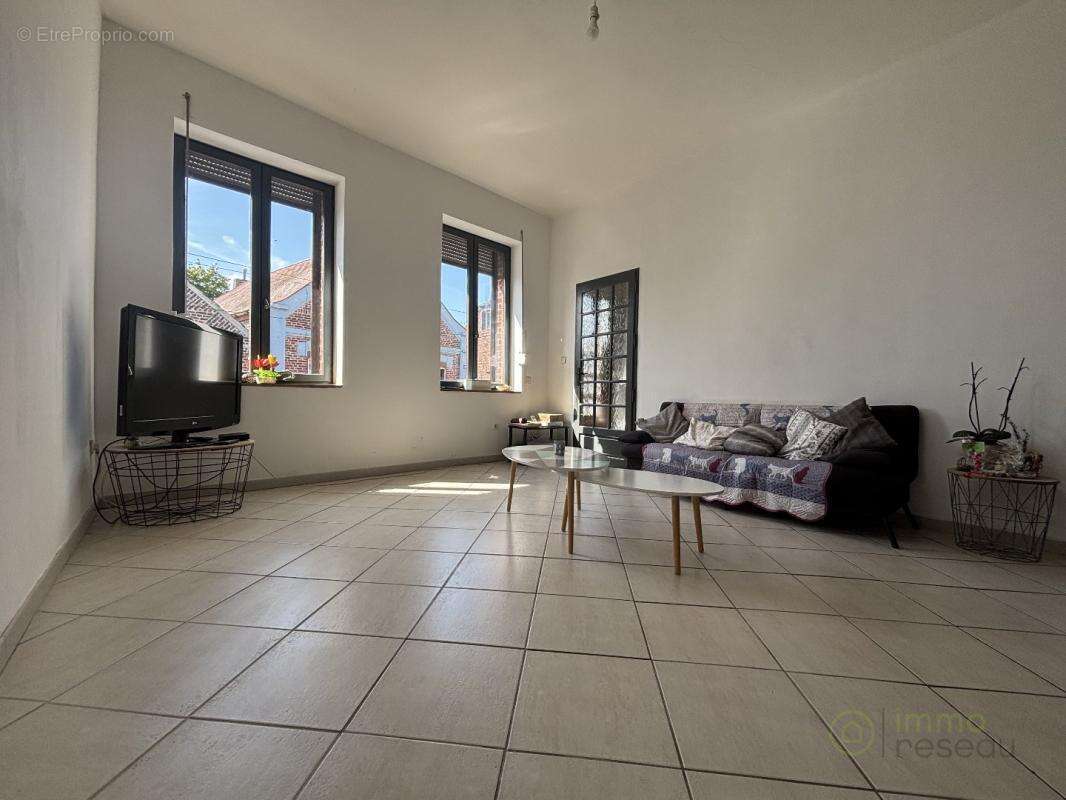Maison 109 m² à Saint-Aubert  - photo 3