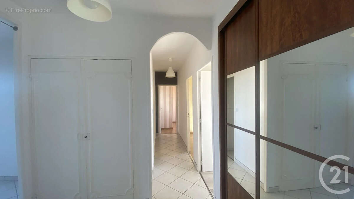 Appartement à CORBAS
