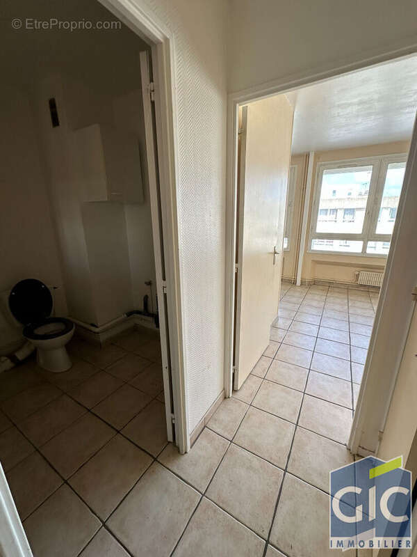 Appartement à HEROUVILLE-SAINT-CLAIR
