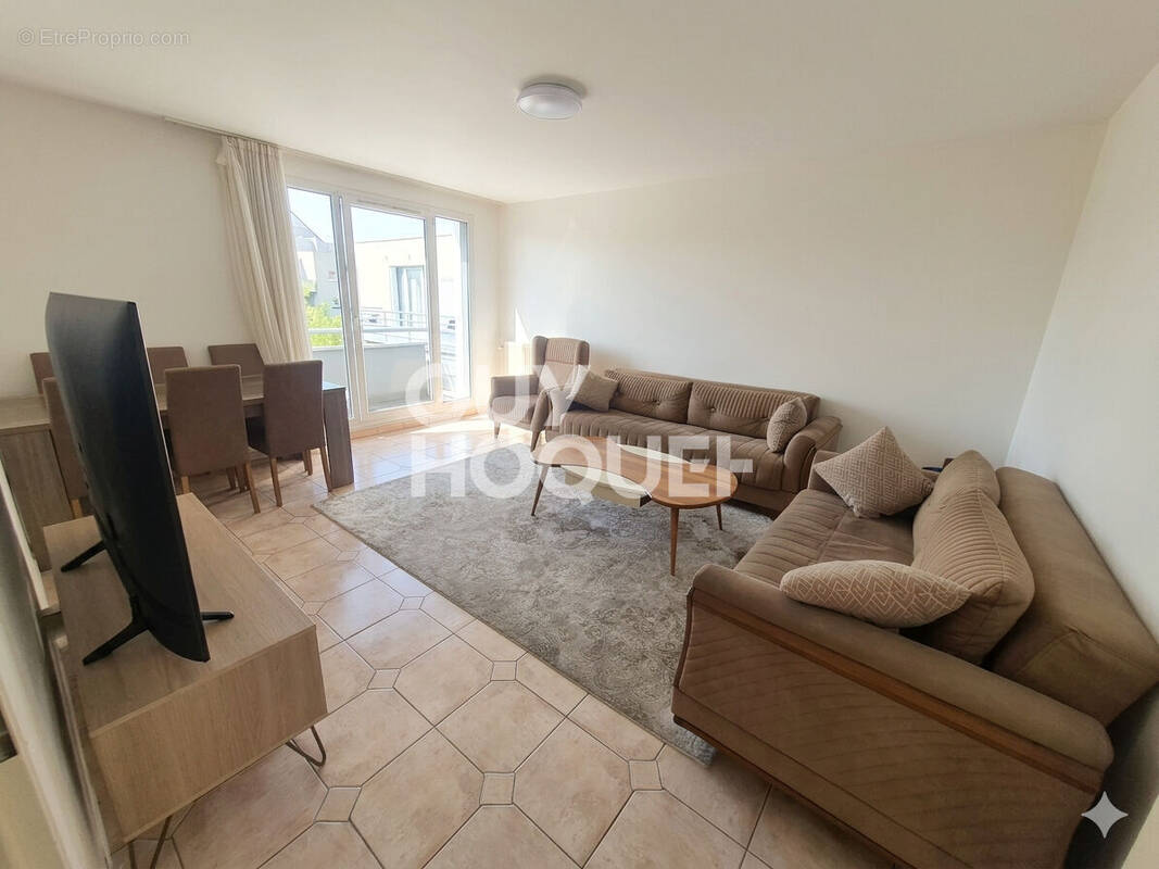 Appartement à LE BLANC-MESNIL