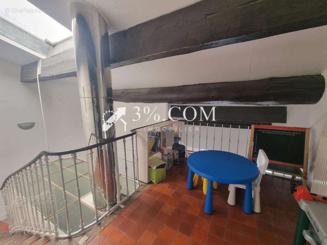 Appartement à NYONS