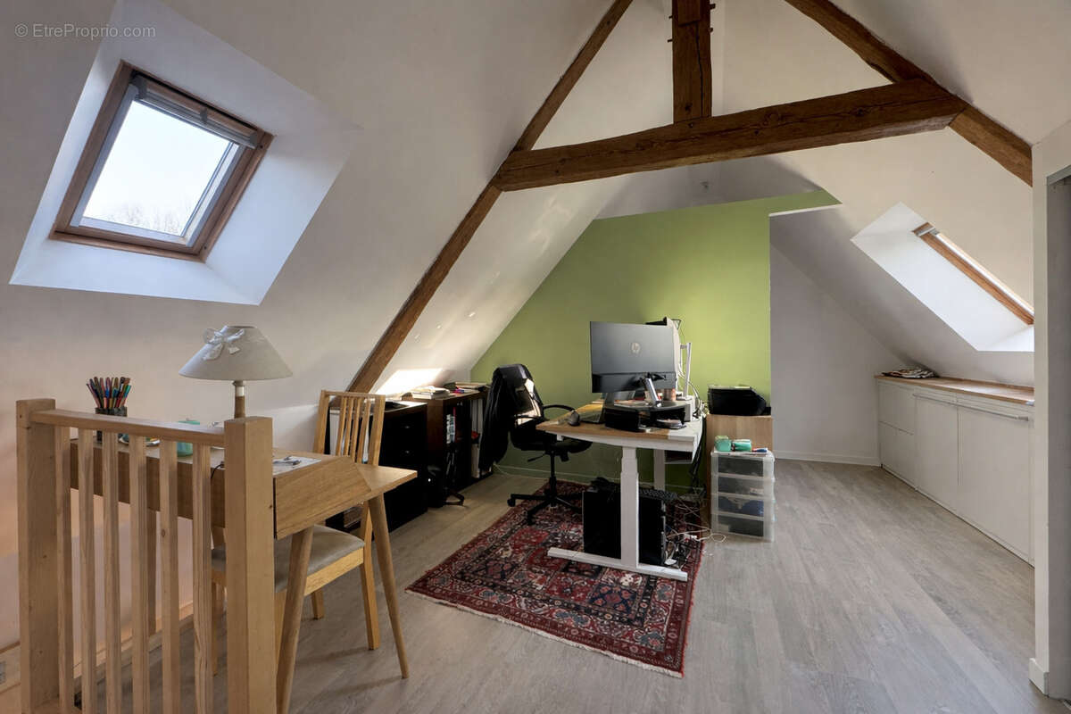 Maison à FONTAINE-HENRY