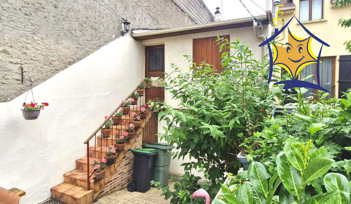 Maison à VIRY-CHATILLON