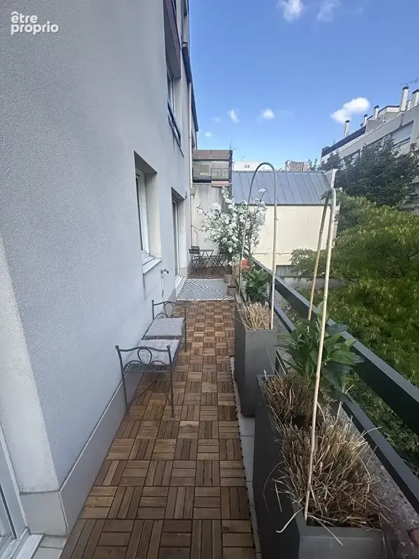 Gambetta - Appartement 3 pièces de 74,42m2 avec balcon de 12 m2 vue sur cour et jardin ! - photo 13