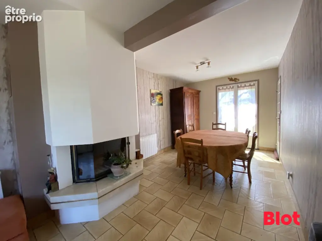 Maison 100 m² à Pire-Sur-Seiche  - photo 7