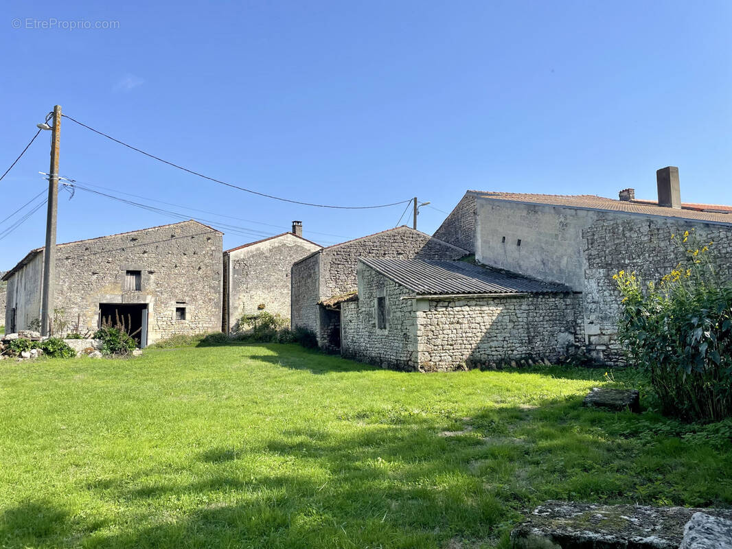Appartement à TAILLEBOURG