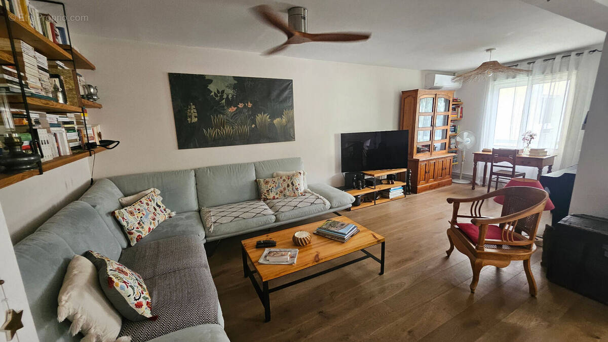 Appartement à SAINT-DENIS