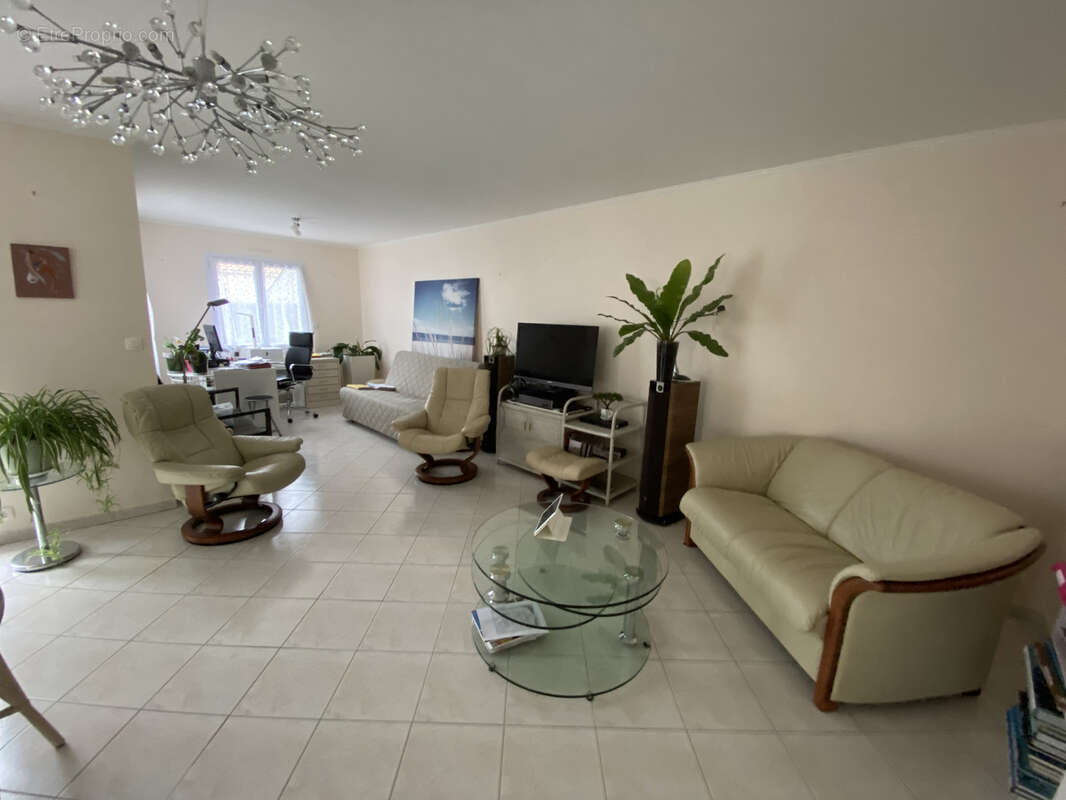 Maison à SAINTE-PAZANNE